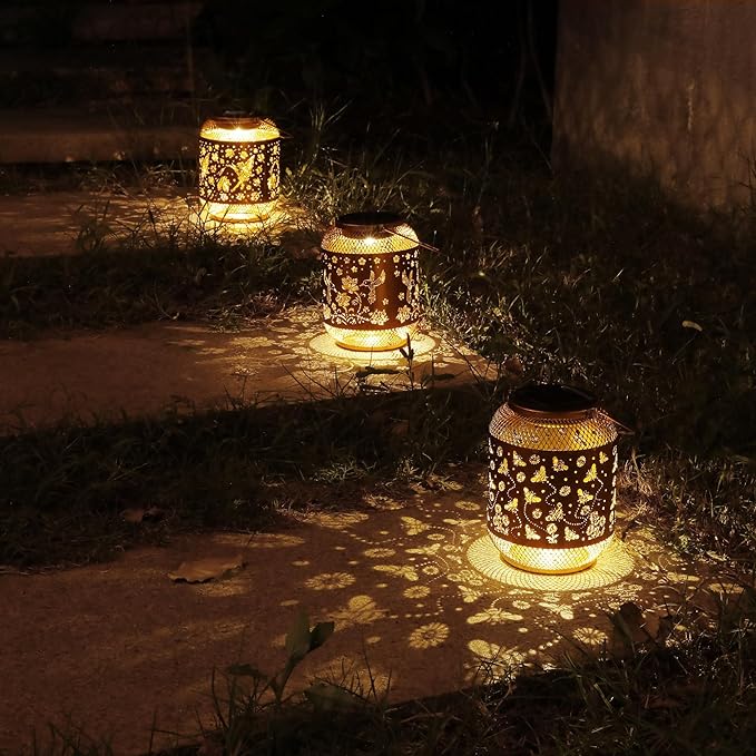 Solar Lanterns Outdoor Waterproof Bee Garden Decor Birthday Gifts for Women Mom Grandma Hanging Solar Lights Metal Lantern Decoration Outside for Yard, Patio, Backyard, Porch