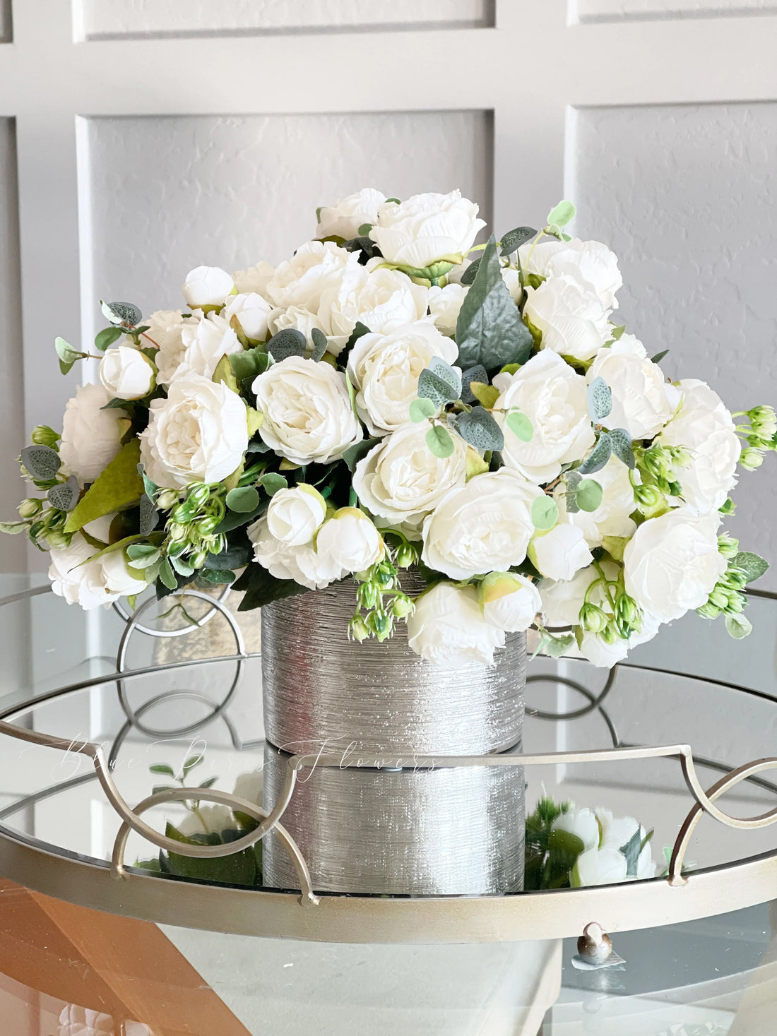 Elegant Flowers for Work Events — Professional & Stylish Choices