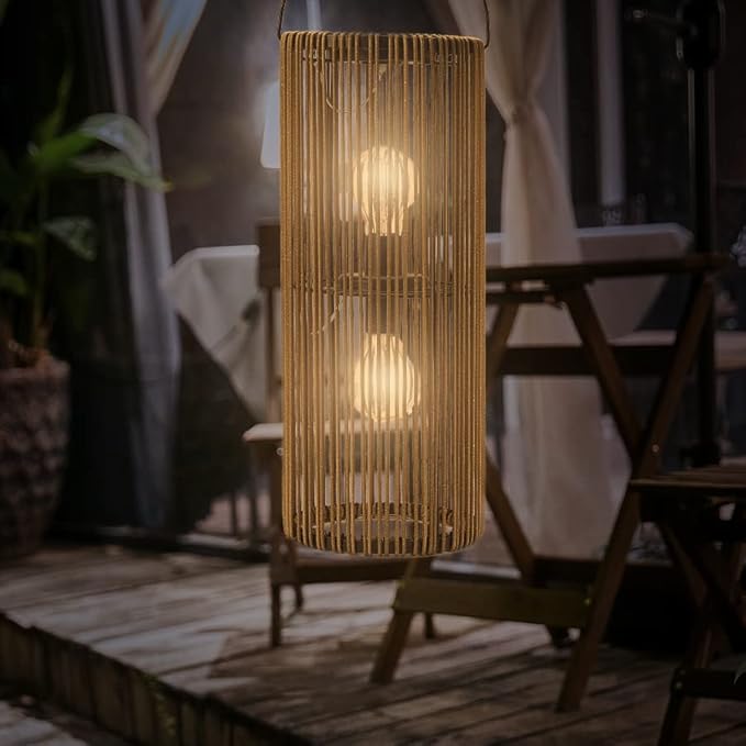 Solar Lanterns Outdoor Waterproof Hanging Rattan Weaving Solar Garden Lanterns Solar Powered with Handle,Decorative Retro Rattan Lights for Garden / Yard / Patio / Porch.