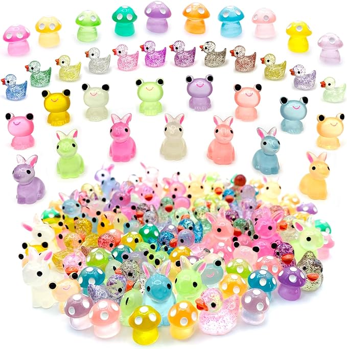 122Pcs Luminous Mini Resin Animal Figurines Glow in The Dark Cute Rabbits Frogs Mushrooms Glitter Ducks 4 Combination Miniature Figurines Set for Office Garden Decoration Aquarium Home Party Decor