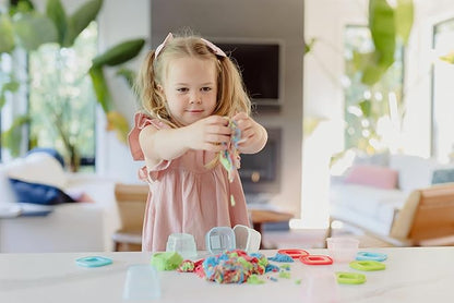 Chuckle & Roar - Grand Sand - Tactile Construction Sand - Educational Fun for Preschoolers - Fidget Arts and Crafts for Toddlers - Never Dries - Ages 3 and Up