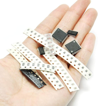 Gikfun DIY SMD/SMT Components Practice Board Soldering Skill Training Kit AE1173