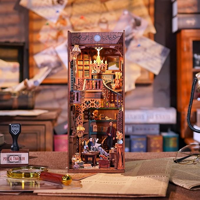 Tonecheer DIY Book Nook Kit for Adults, Wooden 3D Puzzle Bookend Bookshelf Insert Decor, Detective Booknook Miniature House Kit with Dust Cover and Body Motion Sensor LED (Violin Detective Agency)