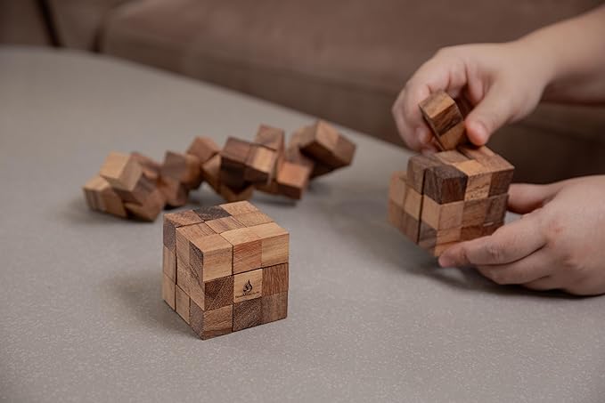 Snake Cube Puzzle: Wooden 3D Brainteaser Puzzle for Adults STEM Skill Builder Interlocking Game. Educational Problem-Solving Game for Adults Wood Handmade Desk Accent for Office