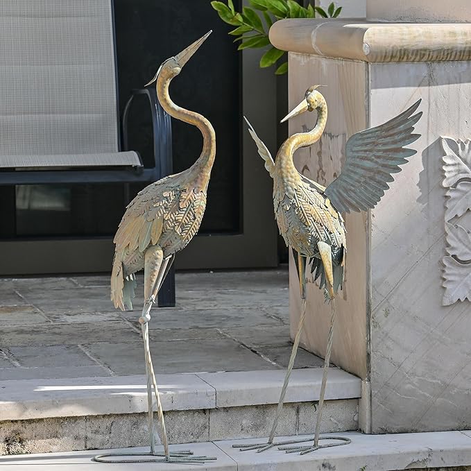 TERESA'S COLLECTIONS Yard Decorations Outdoor Garden Statues, Gold Metal Crane Yard Art, 25-26inch Lawn Ornaments for Backyard, Outside Porch, Patio, Wedding Decor,Set of 2,Spring Decor,Gifts for Mom