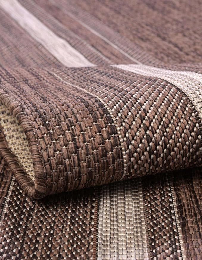 Unique Loom Outdoor Border Collection Area Rug - Soft Border (13' Round, Brown/ Ivory)