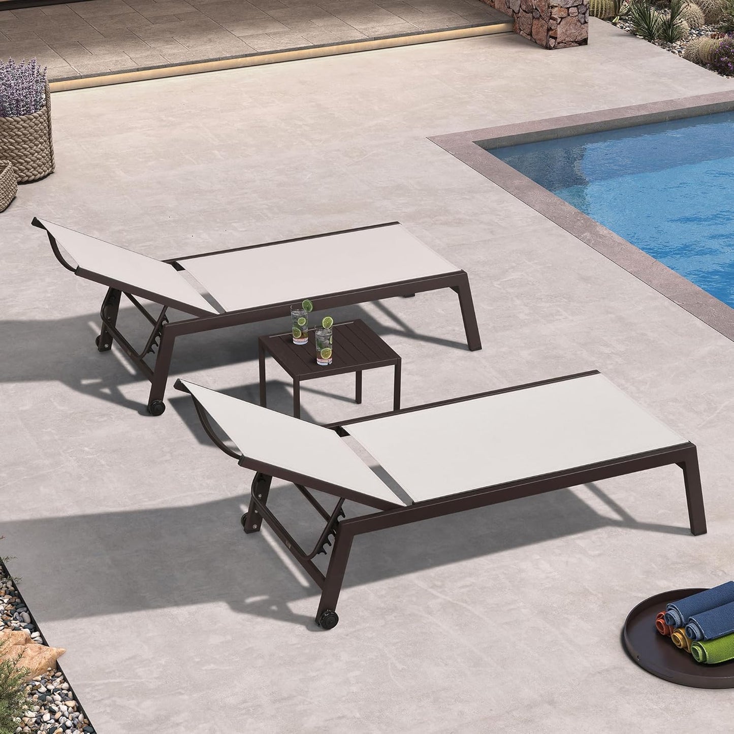 PURPLE LEAF Oversized Patio Lounge Chairs Set of 3, Reclining Pool Lounge Chairs with Side Table and Wheels for All Weather for Outdoor, Deck, Lawn, Aluminum Outside Pool, Linen