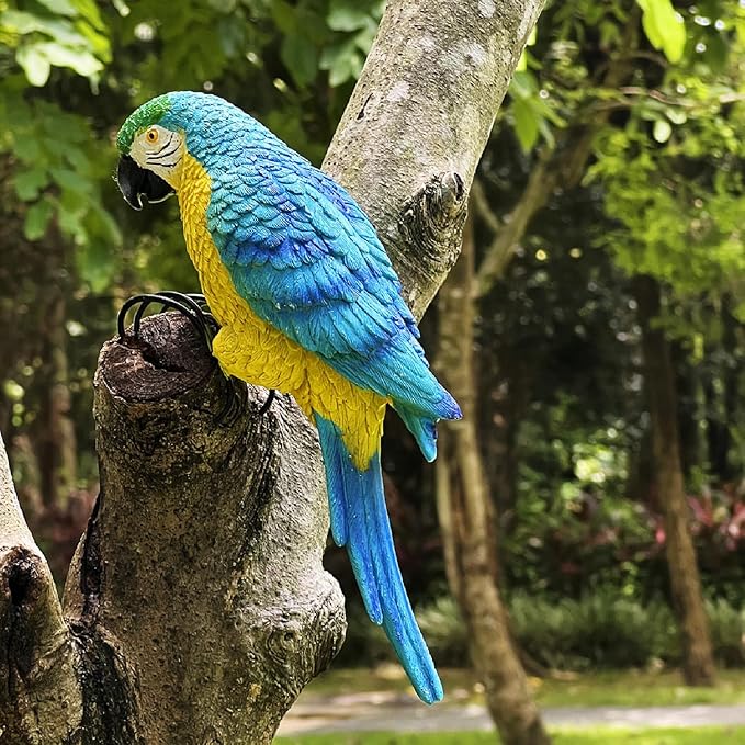 Realistic Parrot Sculpture Resin Hanging Parrots Garden Statues Lifelike Bird Figurines Landscape Ornament Patio Yard Lawn Figurine Tree Decor, Outdoor Garden Wall Statues (Blue)