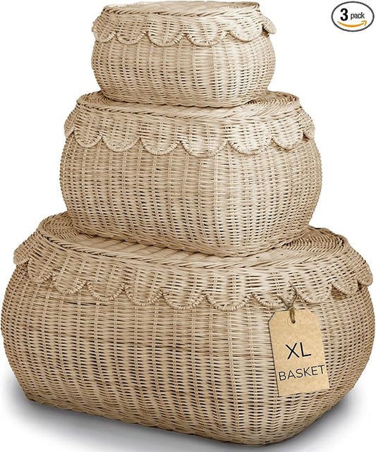 BEBE BASK Large Scalloped Basket Set Of 3 - Hand-Woven & Award-Winning Scallop Basket - XL - Extra Large for Blankets 22 x 16 x 10 In - Elegant Wicker With Scalloped Edge Lid (Natural)