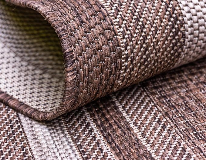 Unique Loom Outdoor Border Collection Area Rug - Soft Border (4' 1" x 6' 1" Rectangle, Brown/ Ivory)