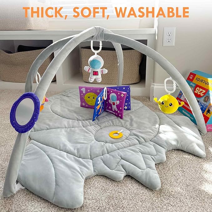 QUOKKA Baby Play Gym XL – Rocket-Shaped Baby Play Mat with 6 Large Sensory Toys – Tummy Time Mat for Infant Development – Machine Washable Newborn Essentials Must Haves – Gender Neutral Gift Items