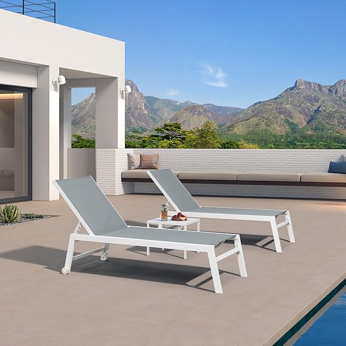 PURPLE LEAF Oversize Outdoor Chaise Lounge Set of 4 Outdoor White Aluminum Lounge Chairs with Side Table and Wheels Patio Lounge Chair for Yard Pool Deck, Bluish-Gray
