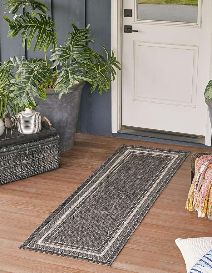 Unique Loom Outdoor Border Collection Area Rug - Soft Border (2' 7" x 10' Runner, Black/ Ivory)