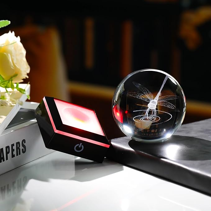 Qianwei Dragonfly Gifts for Women 3D Crystal Ball 3.14'' - Laser Dragonfly Decor Glass Animals Dragonfly Gifts Figurines Statue Stuff for Room Decorations Dragonfly Night Light