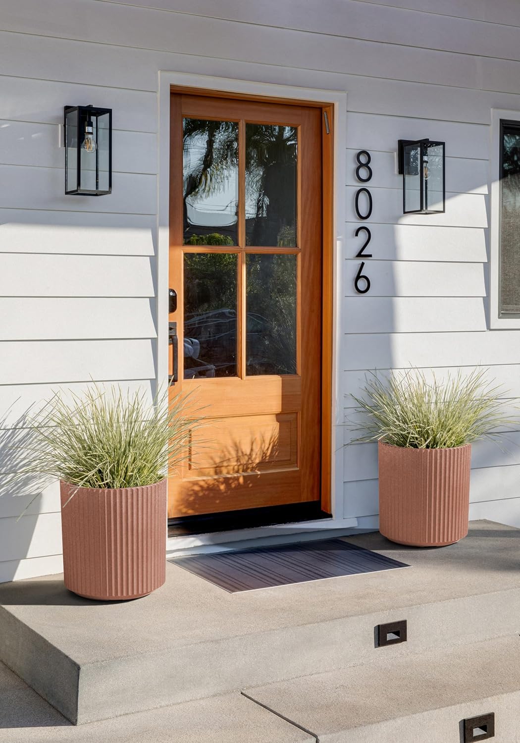 Veradek Demi Series Round Planter for Porch, Patio, Backyard | Durable Plastic-Stone Composite Material | Modern Décor for Tall Plants, Flowers