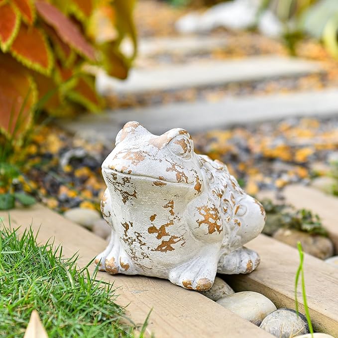Sungmor Frog Figurine Garden Decor, Cement Frog Statue for Patio Yard Lawn Ornament, Indoor Outdoor Large Stone Decorations Statue, Funny Animal Sculpture Gardening Gift