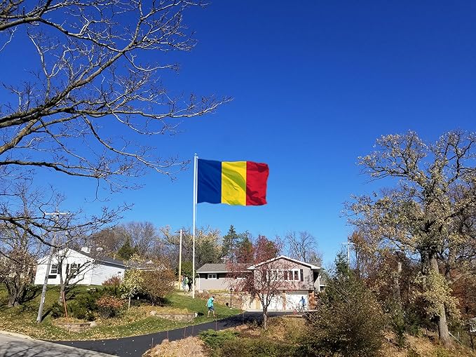 Romania Extra Large Flag 6x10FT Giant Romanian National Polyester Banner With 3 Grommets Fade Resistant Vivid Color For Patriotic Festival Events Party Decoration (Romania, 6x10FT)