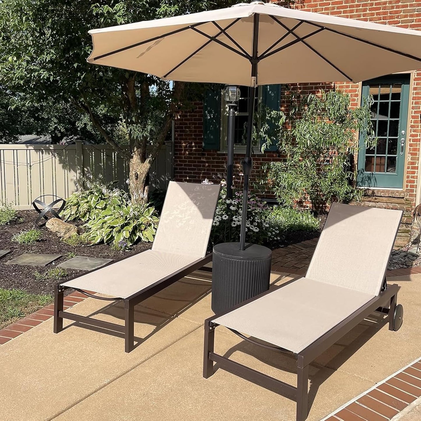 PURPLE LEAF Outdoor Chaise Lounge Chair Set of 3, Pool Lounge Chair for Outside, Aluminum Patio Chaise Lounger with Adjustable Backrest and Wheels for Deck, Outside, Lawn, Garden, Sand Beige