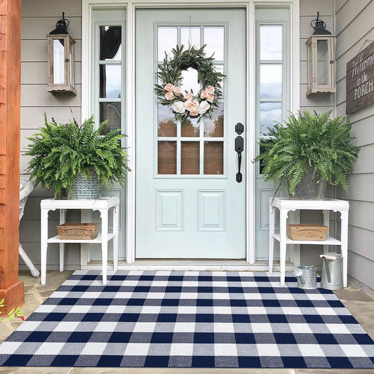 IOHOUZE Buffalo Plaid Checkered Rug 4x6 Ft Front Door Mats, Washable Area Rugs for Front Porch Decor, Spring Summer Welcome Mats Outdoor, Navy White Rug for Farmhouse/Entryway/Home Entrance