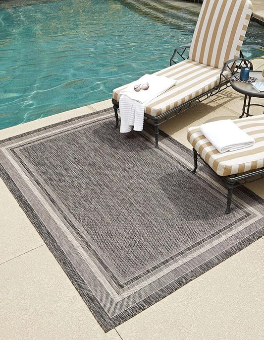 Unique Loom Outdoor Border Collection Area Rug - Soft Border (5' 3" x 7' 1" Rectangle Black/Ivory)