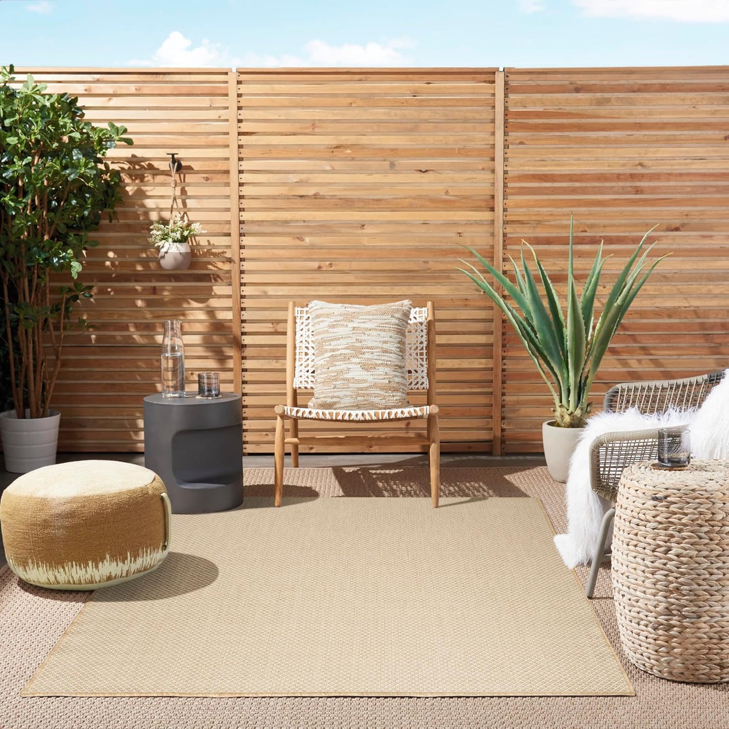 Nourison Home Courtyard Natural 6' x 9' Area Rug - Easy Clean, Non Shedding, Bed Room, Living Room, Dining Room, Kitchen (6' x 9')