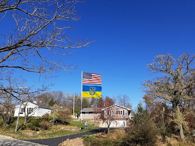 Ukraine Trident Extra Large Flag 8x12FT Giant Ukrainian Coat of Arms National Polyester Banner With 3 Grommets Fade Resistant Vivid Color For Patriotic Festival Events Party Decoration