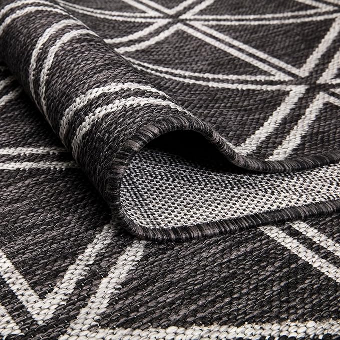 Keen Home Design Outdoor Rug - 5x8 Washable Indoor/Outdoor Rug for Patio, Balcony, Kitchen, Garden, Beach, Deck and Porch. Size: 5'3" x 7'7"