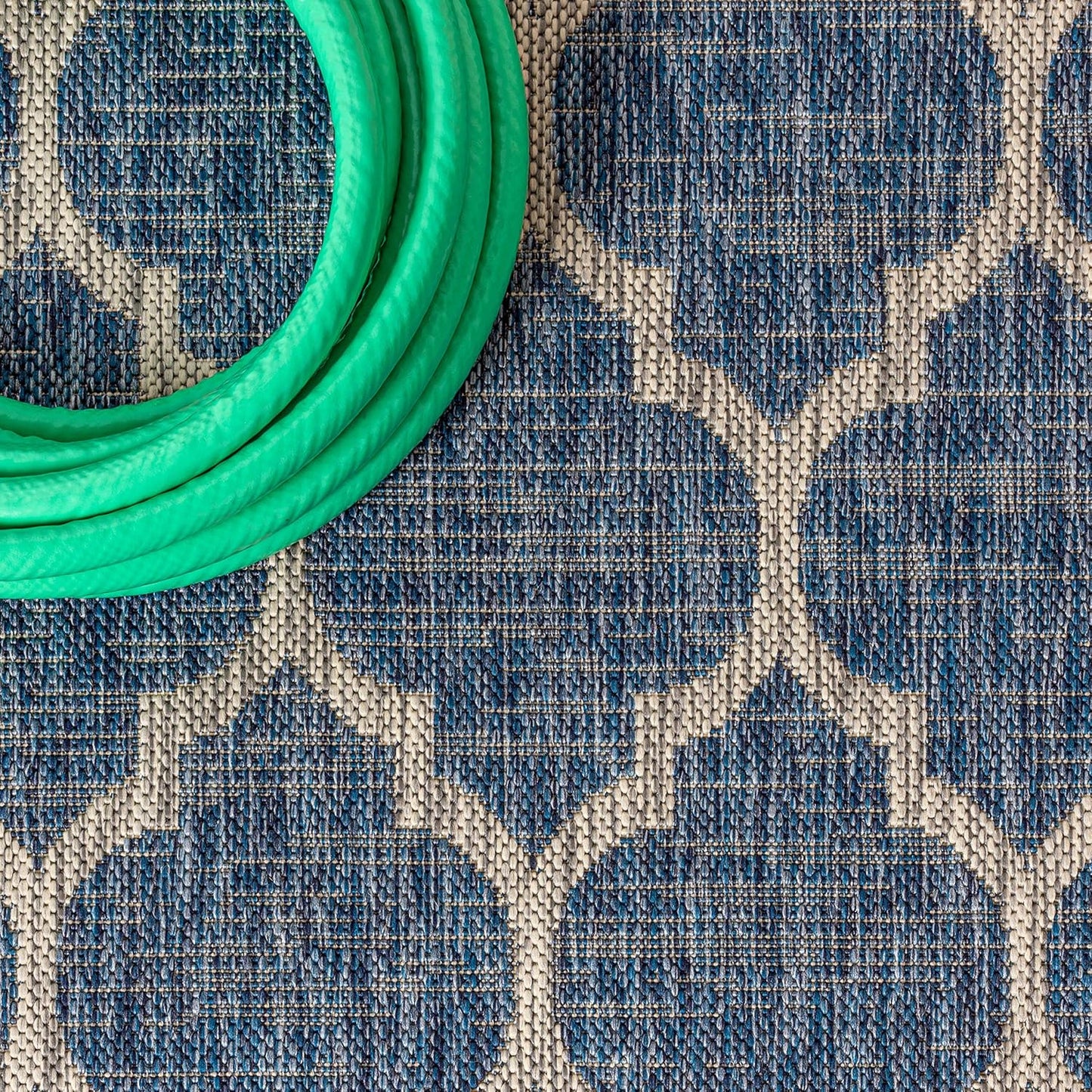 Eyely BMS109D-6SQ Santa Monica Trebol Moroccan Trellis Textured Weave, Pet Friendly, Non-Shedding, Stain Resistant, Easy-Cleaning, Navy/Gray, 6' Square, Indoor/Outdoor, Area Rug