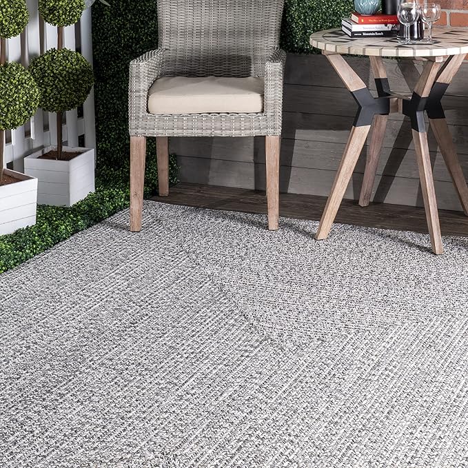 nuLOOM Oval 5' x 8' Solid Hand Braided Indoor/Outdoor Area Rug, Pet-Friendly, High Traffic, Weather Resistant, for Patio, Balcony, Bedroom, Living, Dining Room, Wynn Salt and Pepper